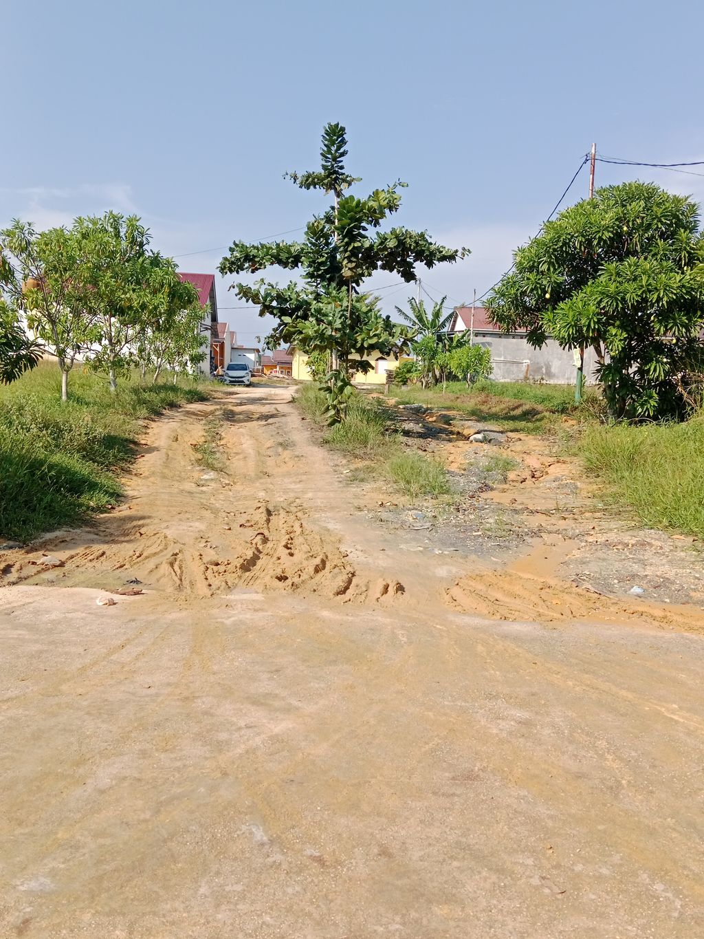 foto gerbang perumahan PERUMAHAN HASANAH INDAH KERINCI II