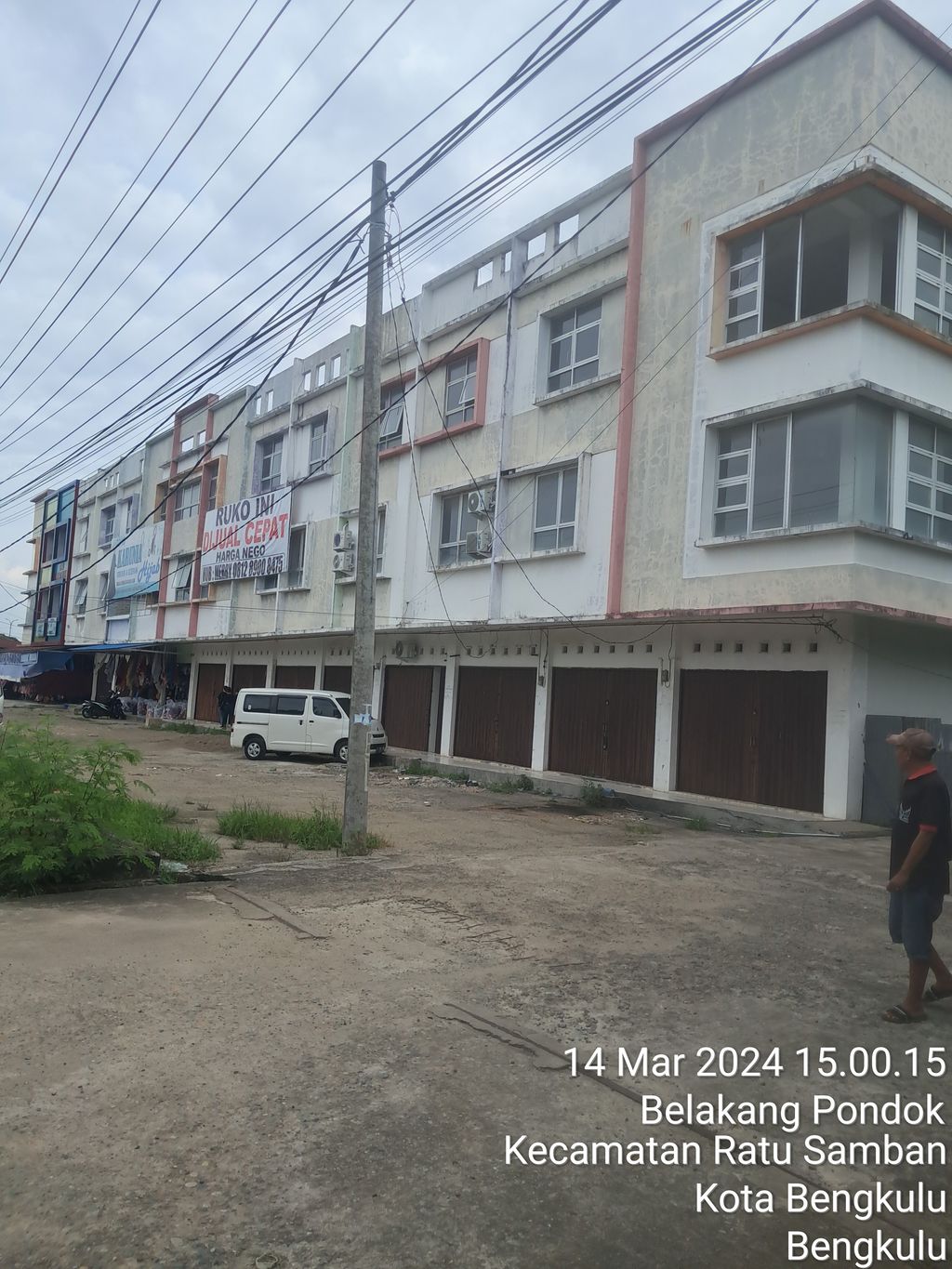foto tampak rumah tipe Ruko Sudut perumahan Pasar Minggu Square