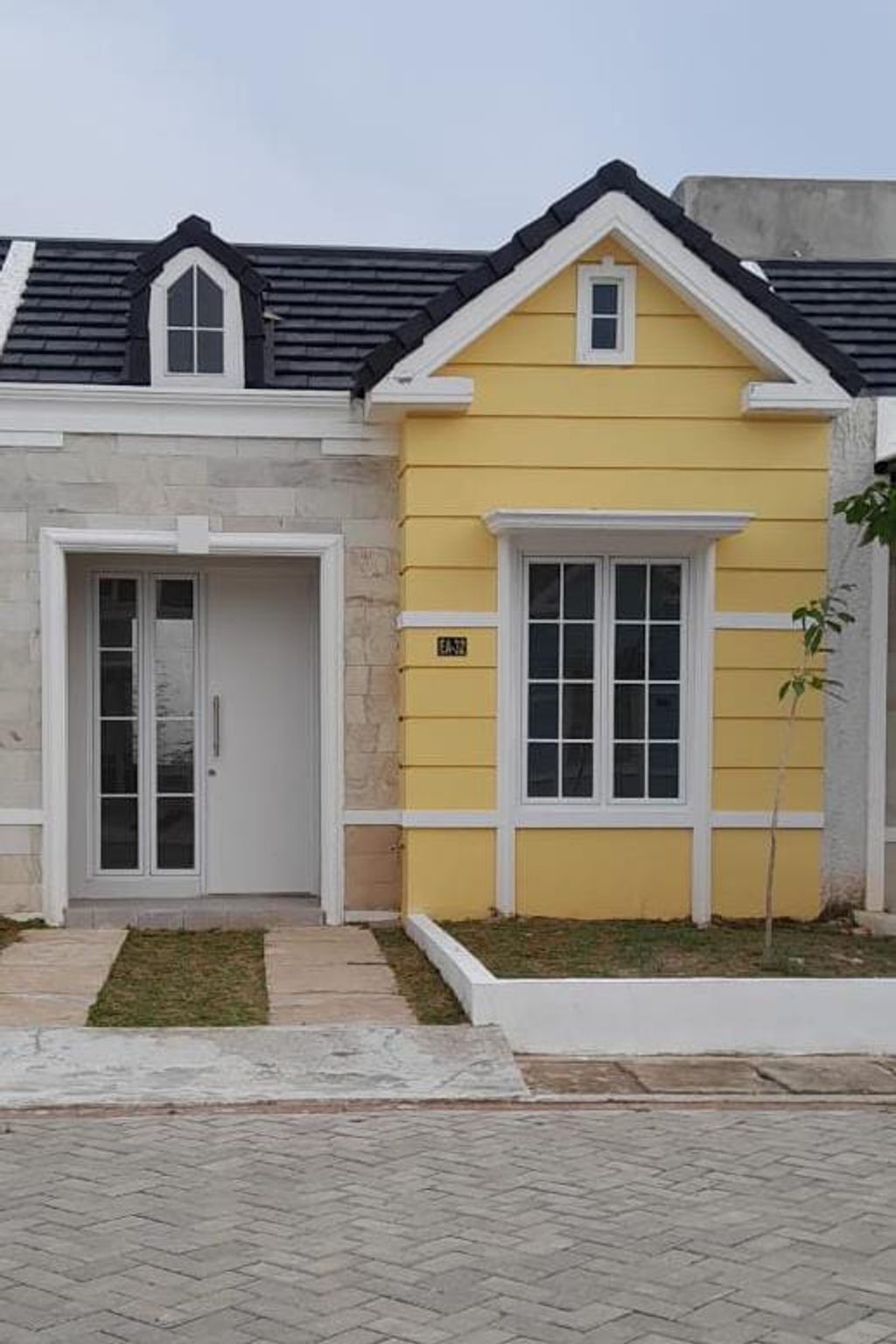 foto tampak rumah tipe 36/86 perumahan BRITANIA BEKASI (TAHAP 2)