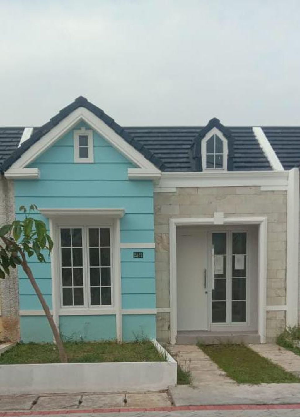 foto tampak rumah tipe 36/80 perumahan BRITANIA BEKASI (TAHAP 2)