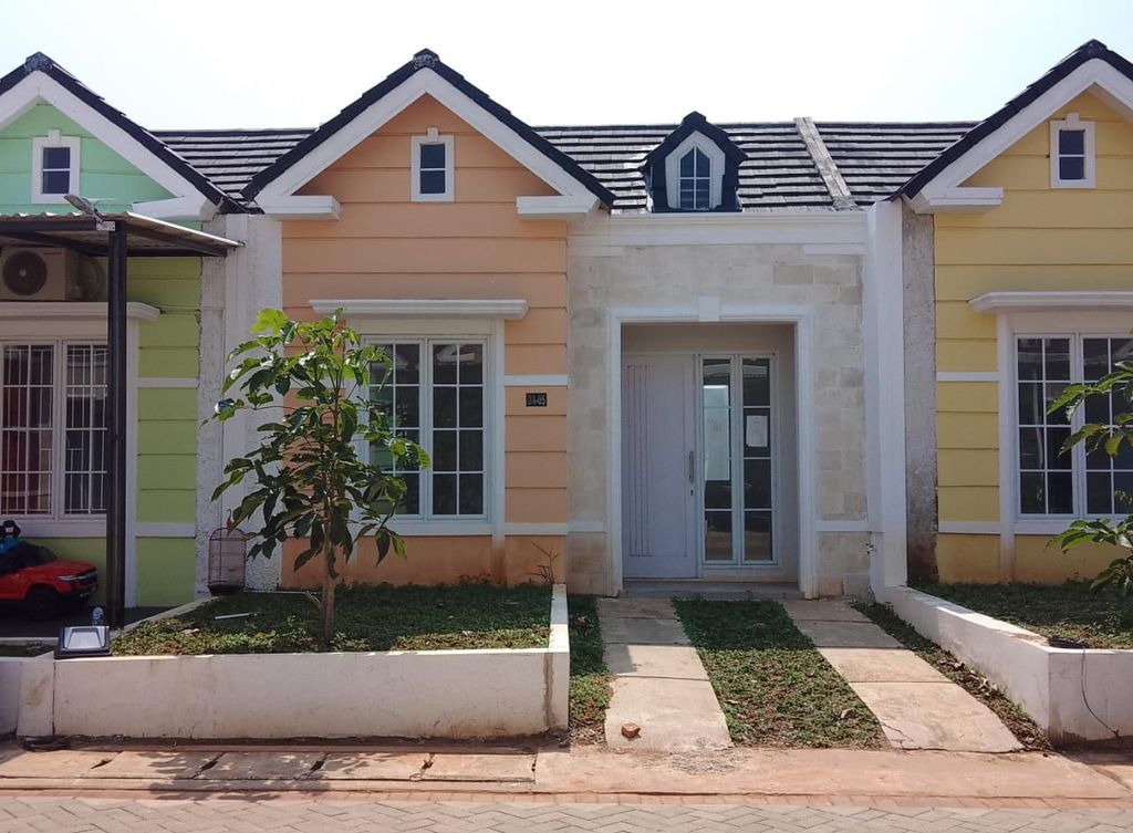 foto tampak rumah tipe 36/84 perumahan BRITANIA BEKASI (TAHAP 2)