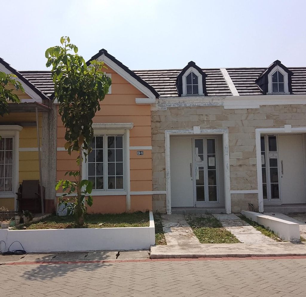 foto tampak rumah tipe 36/98 perumahan BRITANIA BEKASI (TAHAP 2)