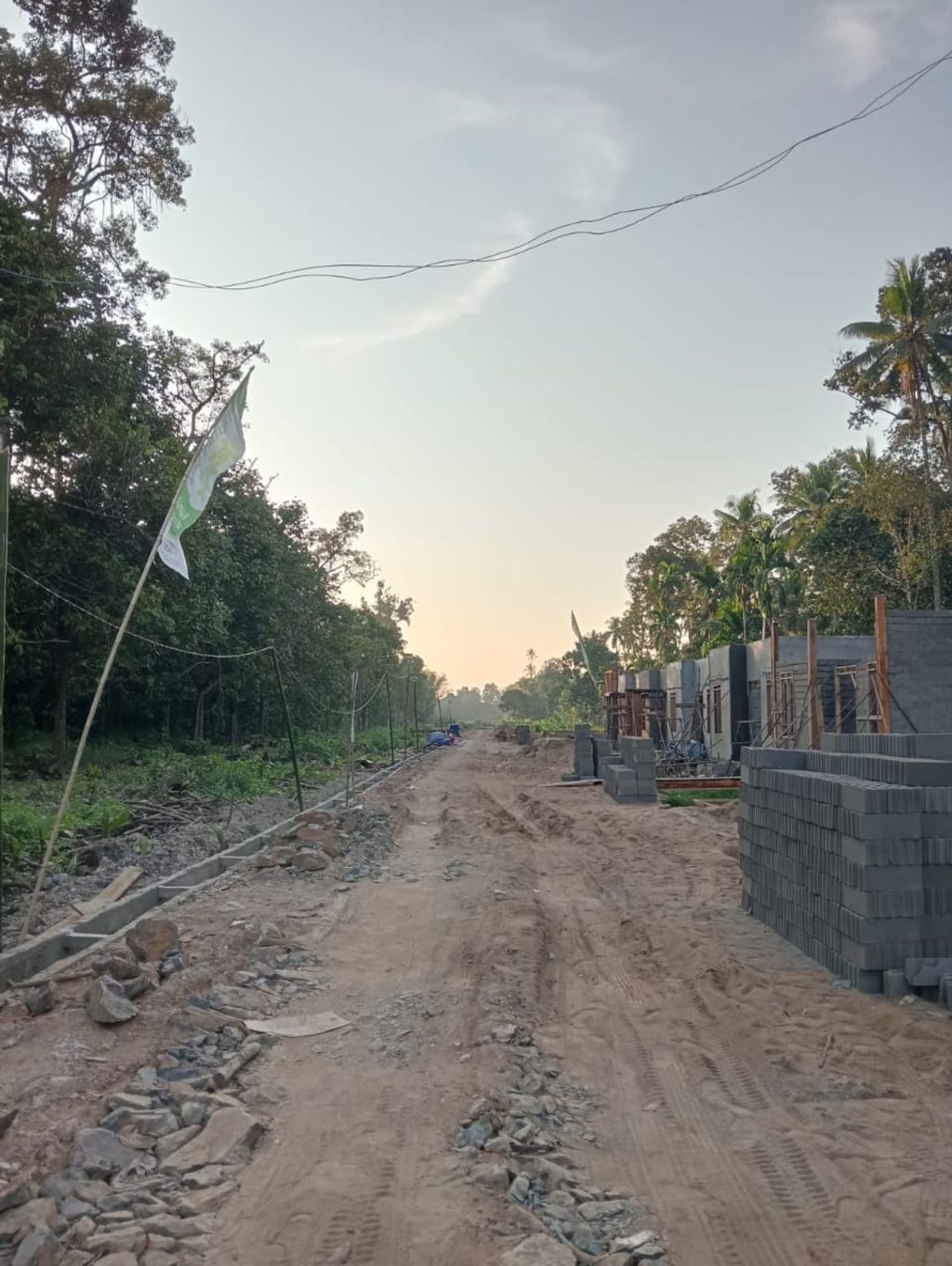 foto posisi tengah perumahan PURI AGUNG 1