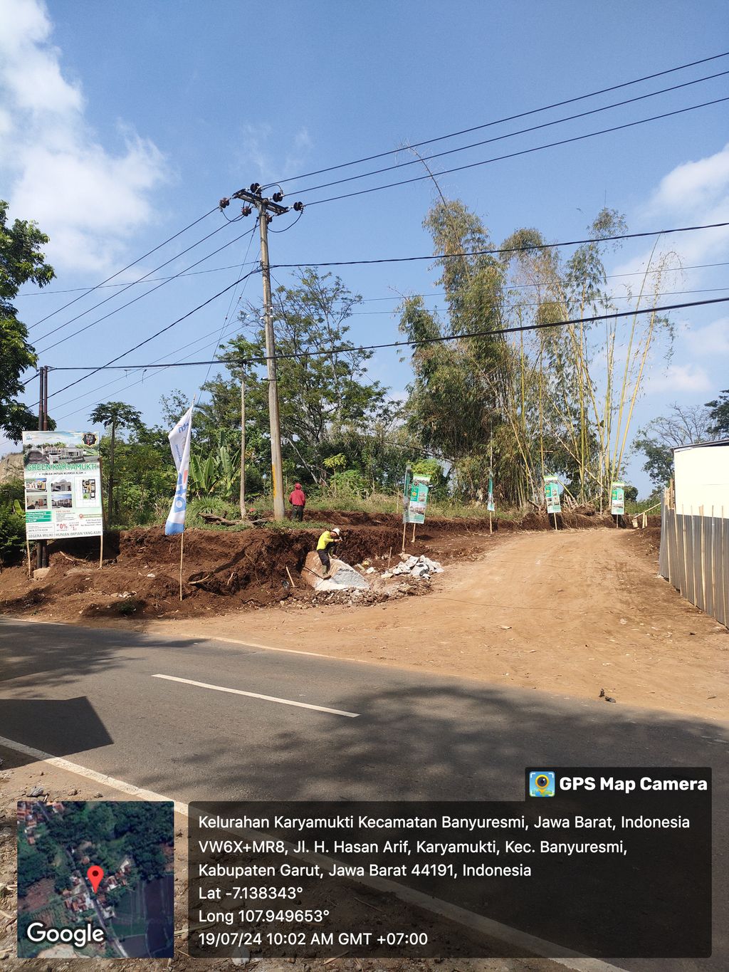 foto gerbang perumahan Green Karyamukti