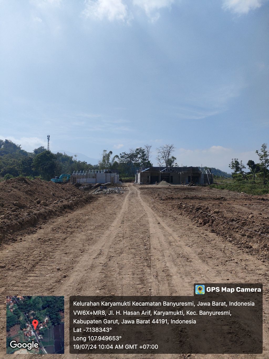 foto posisi tengah perumahan Green Karyamukti