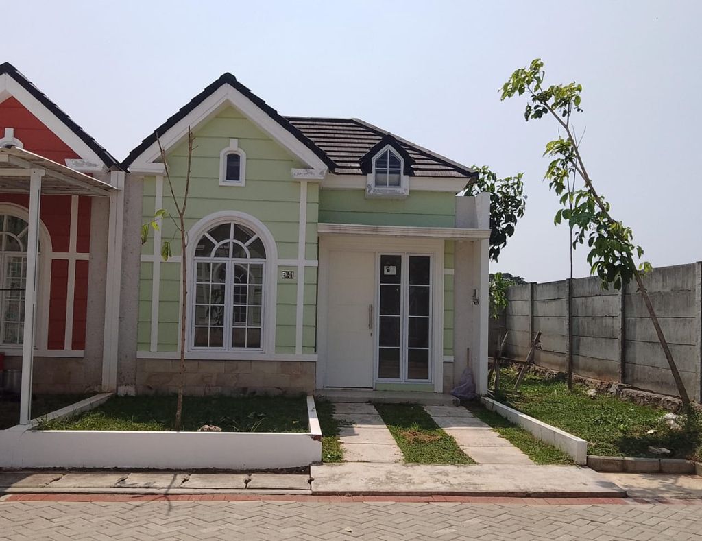 foto tampak rumah tipe 42/101 perumahan BRITANIA BEKASI (TAHAP 2)