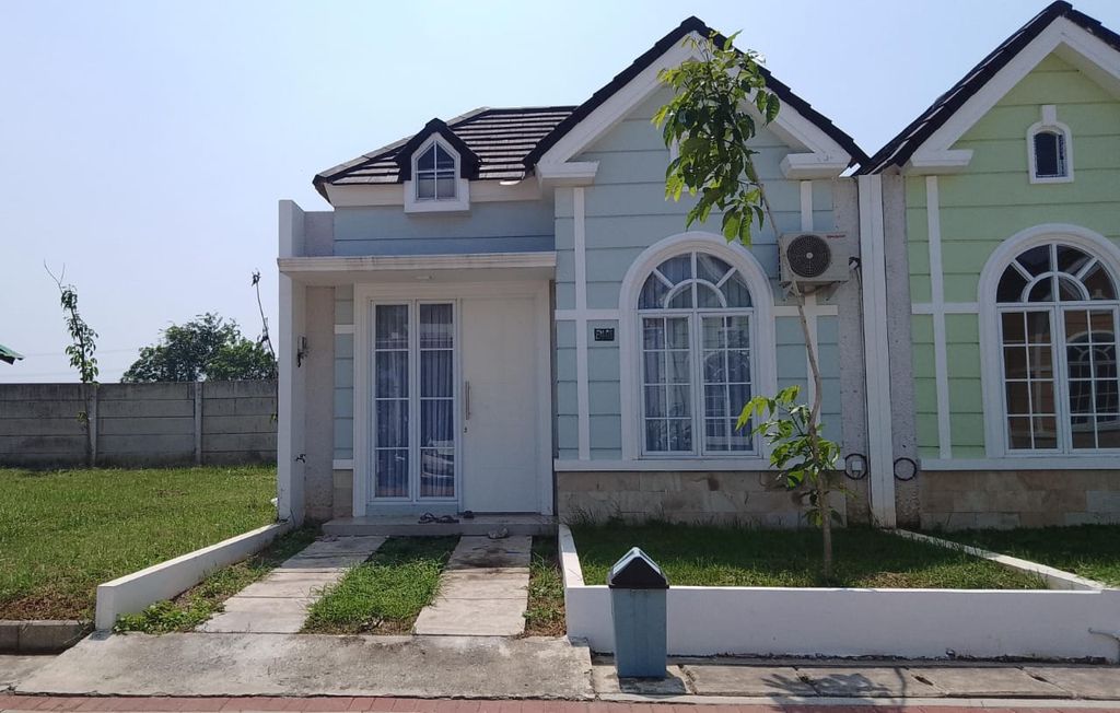 foto tampak rumah tipe 42/117 perumahan BRITANIA BEKASI (TAHAP 2)