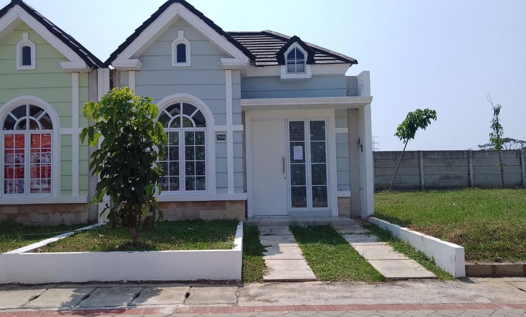foto tampak rumah tipe 42/113 perumahan BRITANIA BEKASI (TAHAP 2)