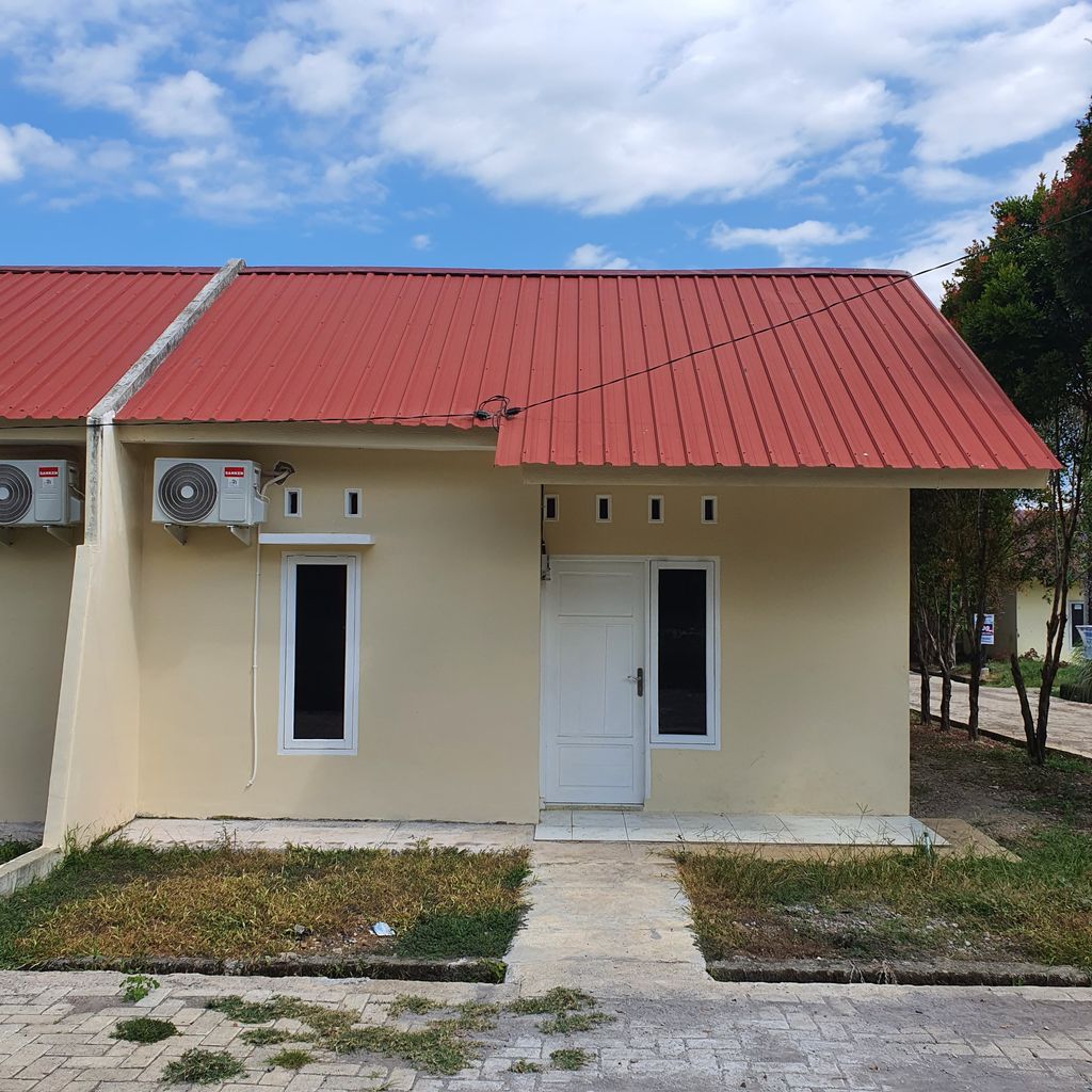 foto tampak rumah tipe Tulip perumahan Tulip Residence