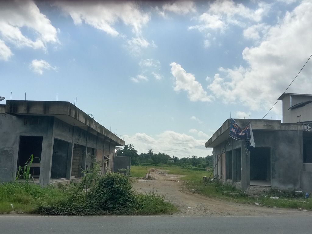 foto gerbang perumahan SANDAGA ALFALAH