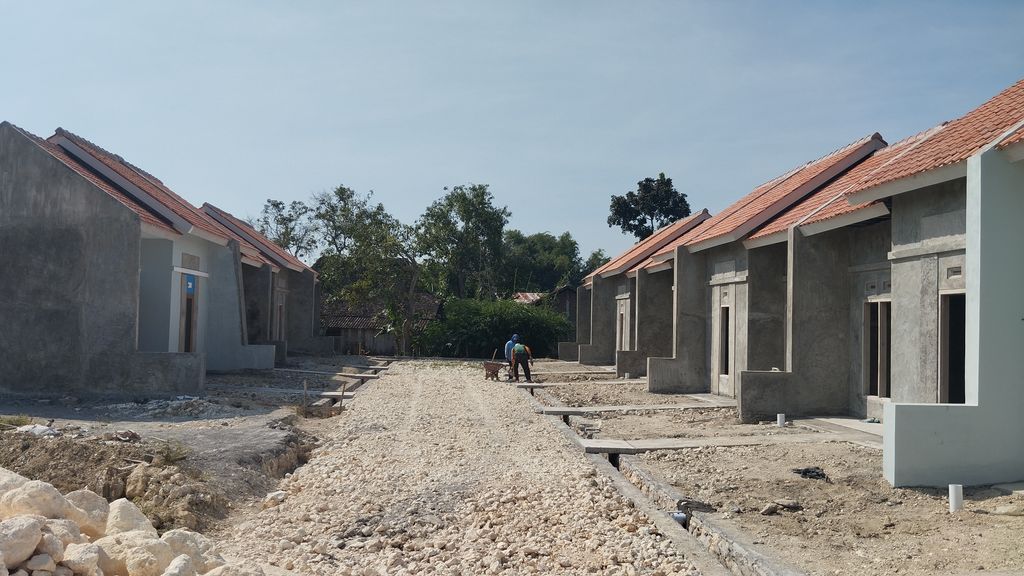 foto posisi tengah perumahan GRIYA HARMONI REGENCY 2