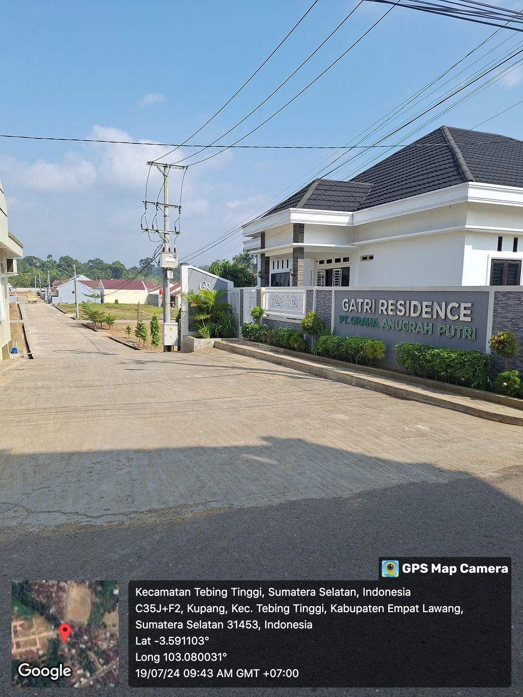 foto gerbang perumahan GATRI RESIDENCE 3