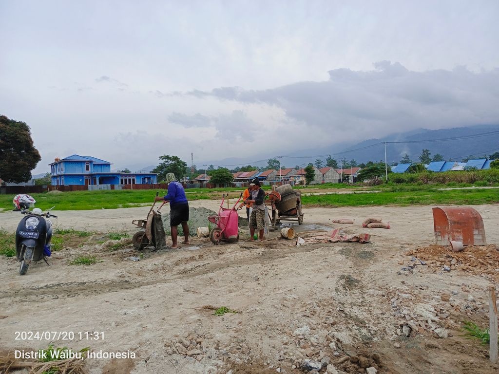 foto gerbang perumahan PERUMAHAN GRAND EFATA 7-D DOYO LAMA