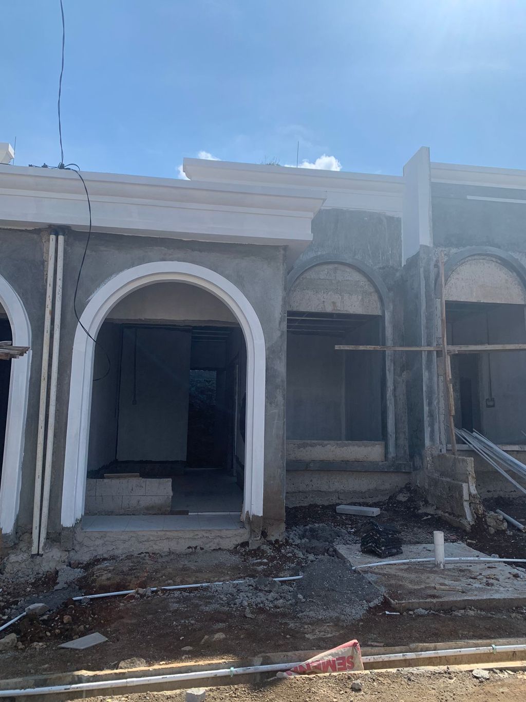 foto tampak rumah tipe Kontur 1.5m perumahan G-Land Padalarang Valley
