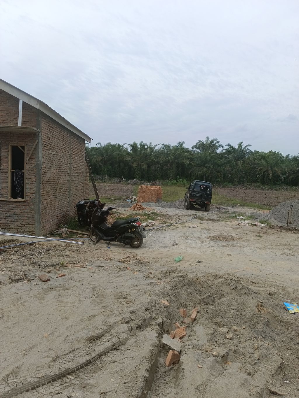 foto posisi tengah perumahan ZEED LAND CITY