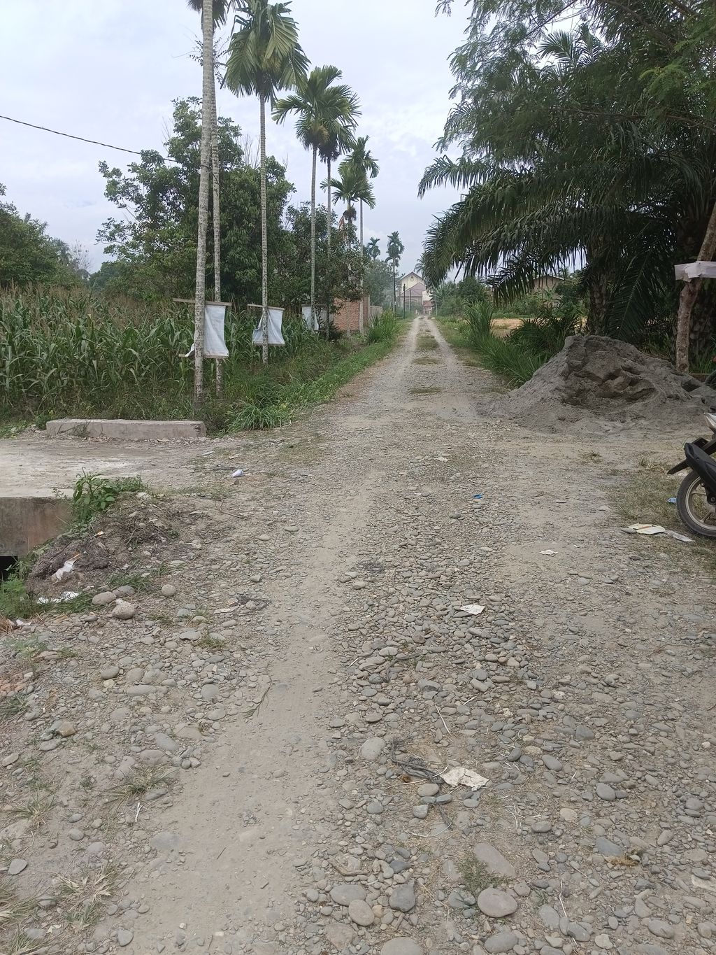foto gerbang perumahan ZEED LAND CITY