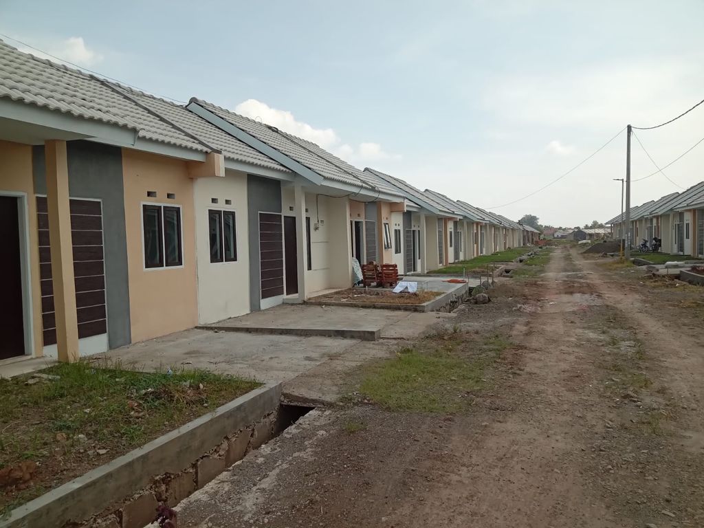 foto posisi tengah perumahan Perumahan Taman Gading Jember