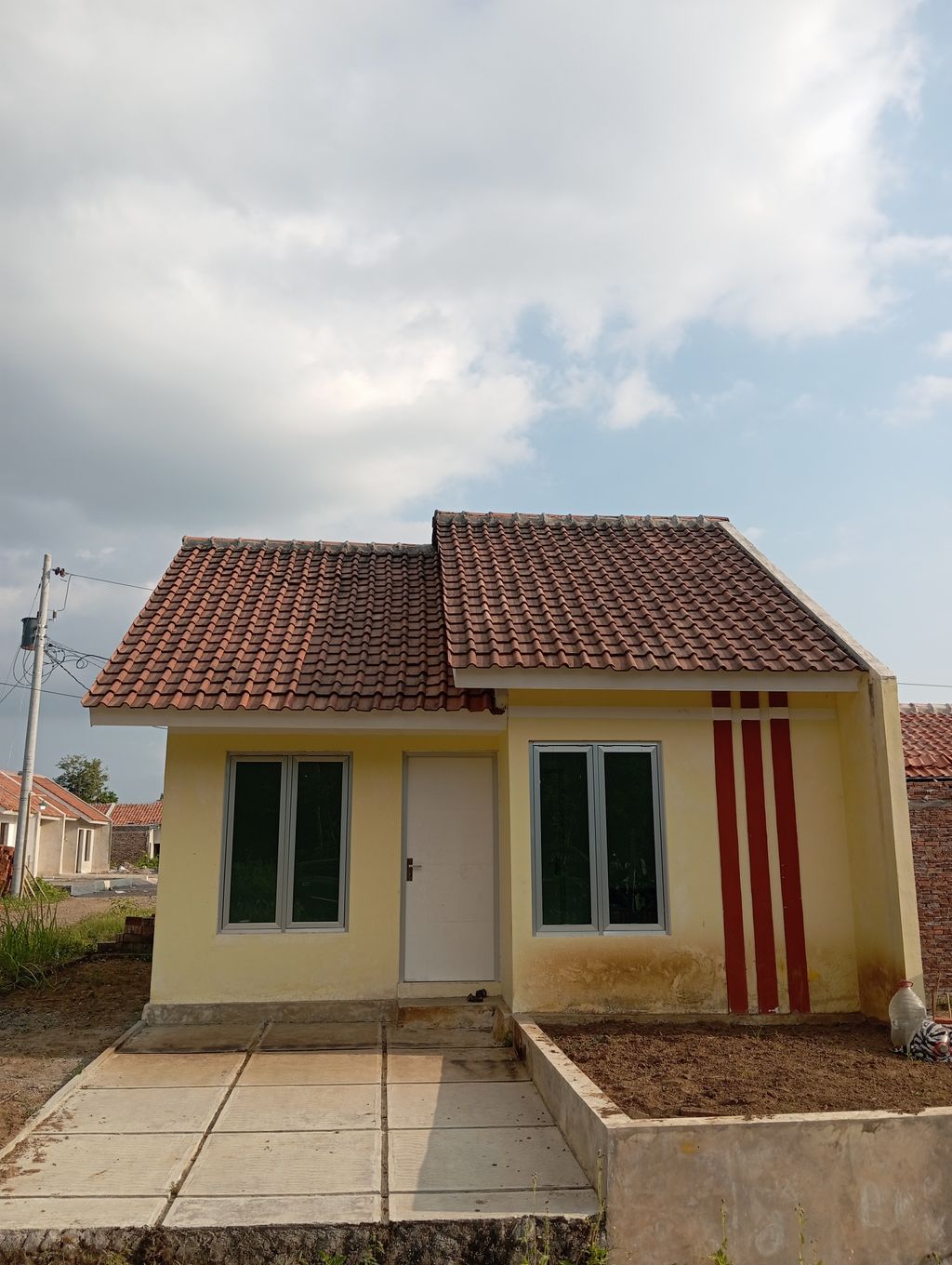 foto contoh rumah perumahan Griya pesona