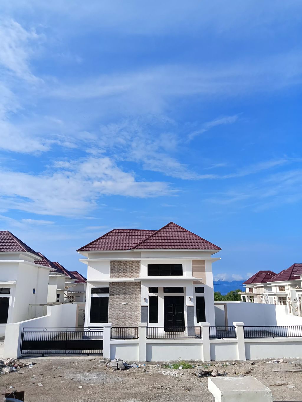 foto tampak rumah tipe 54/225 perumahan Obor Mas Residence
