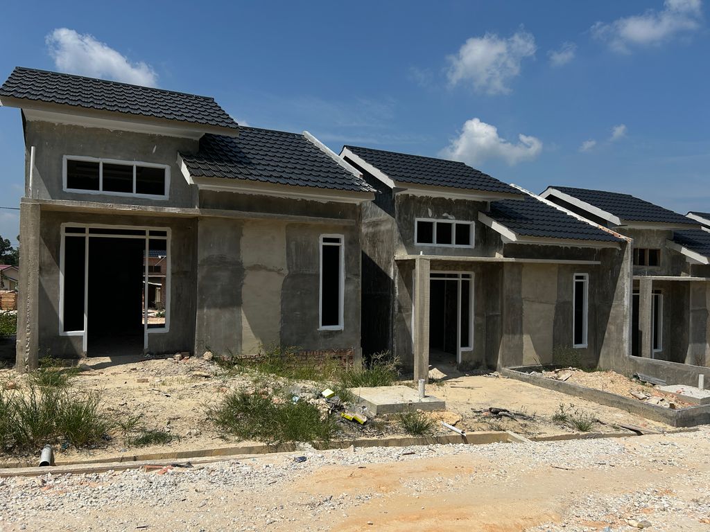 foto posisi tengah perumahan GRAND FATHYAH 3