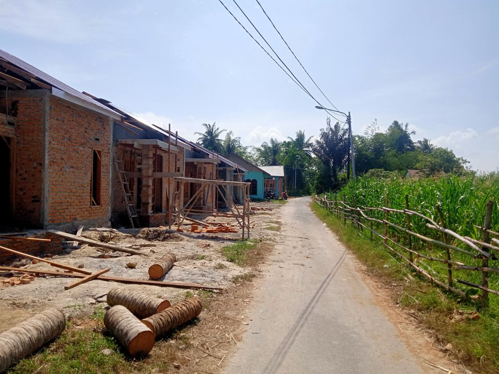 foto posisi tengah perumahan CIMPARUH LESTARI