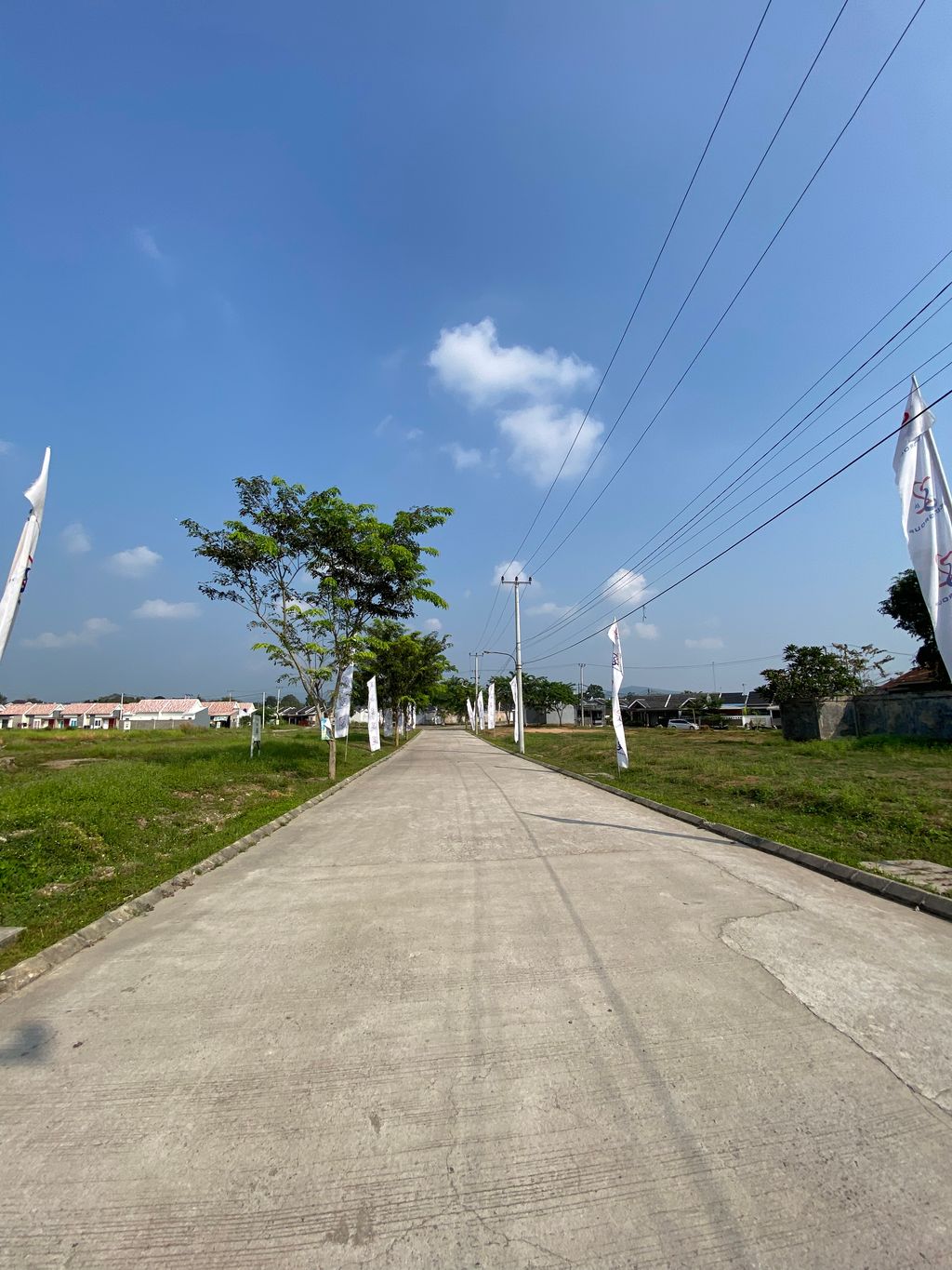 foto posisi tengah perumahan PURI DELTA ANGSANA EXT