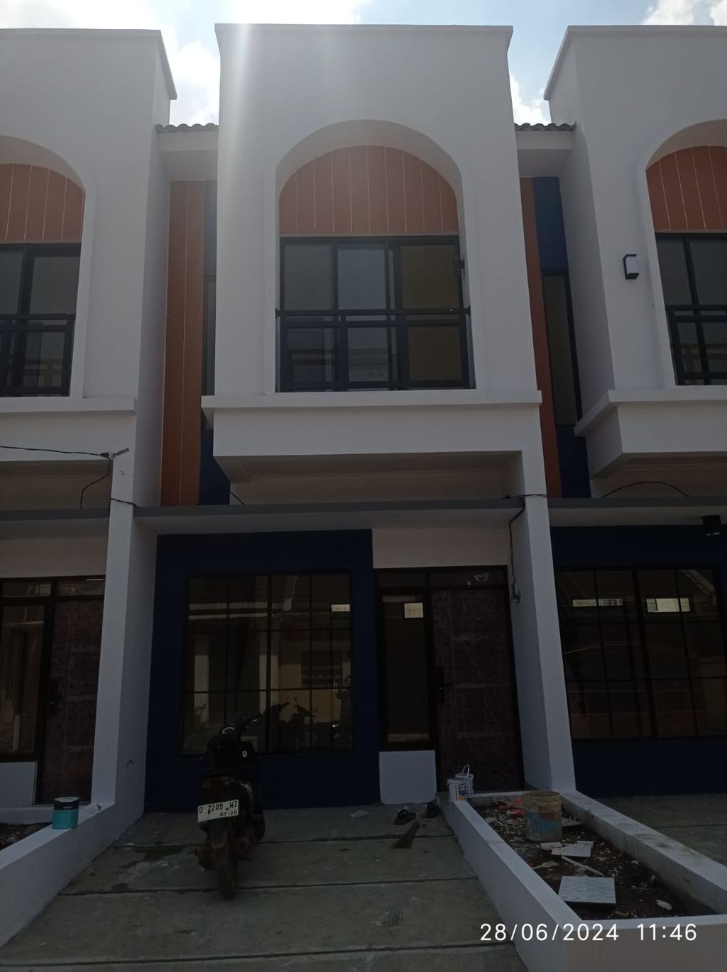 foto tampak rumah tipe 41 Compact High Ceiling (2KT) (466) perumahan G-Land Ciwastra Park