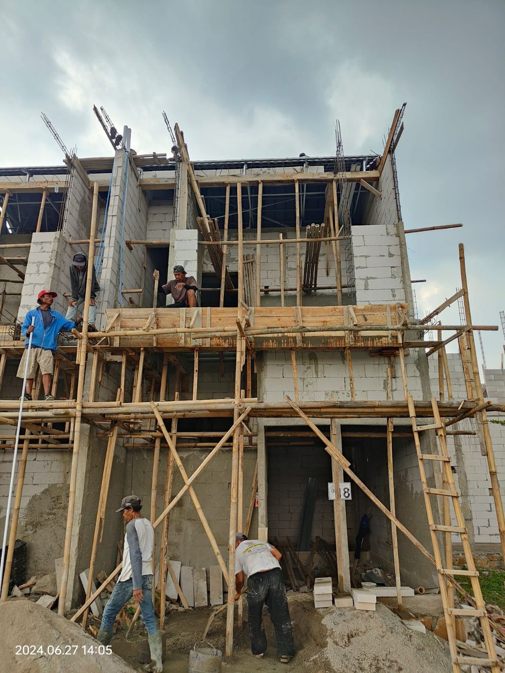 foto tampak rumah tipe 54 New Compact HC Classic (3KT) (619) perumahan G-Land Arcadia Buahbatu