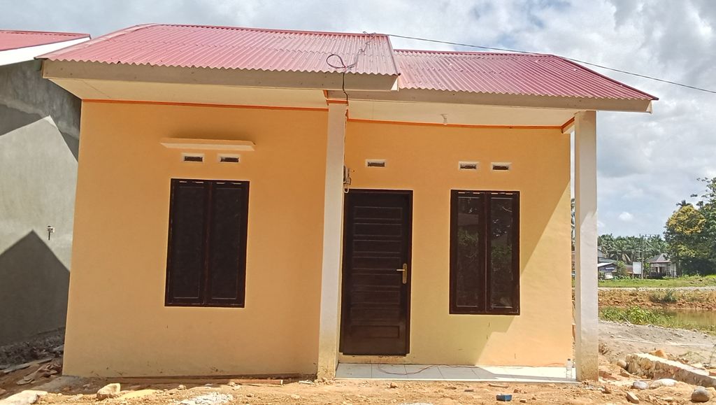 foto contoh rumah perumahan LESTARI 3