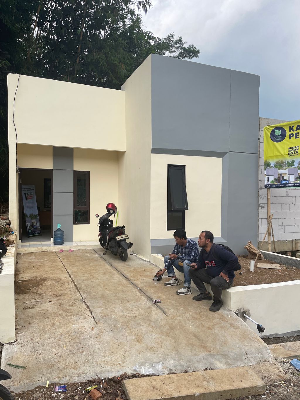 foto tampak rumah tipe Subsidi perumahan D'VILLAGE RESIDENCE TAMANSARI
