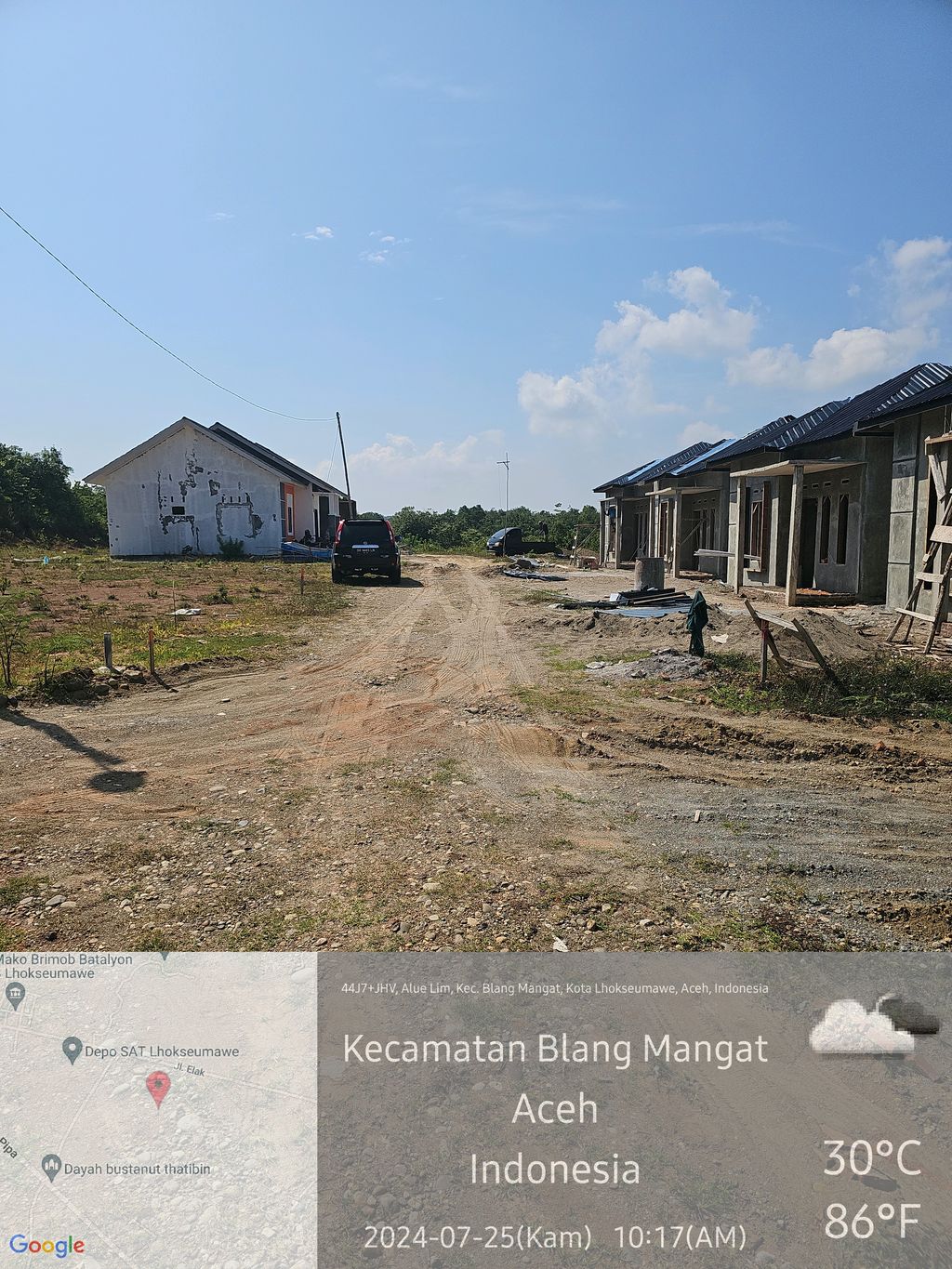 foto gerbang perumahan BUMI CEMARA ASRI
