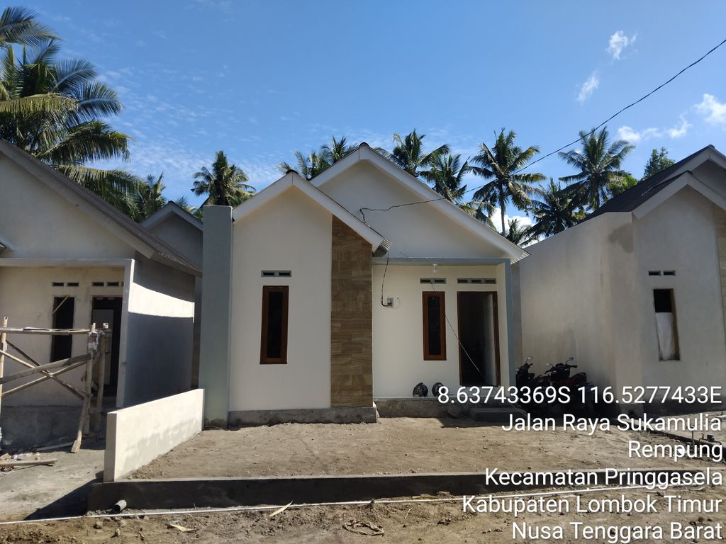 foto contoh rumah perumahan DBS Residence