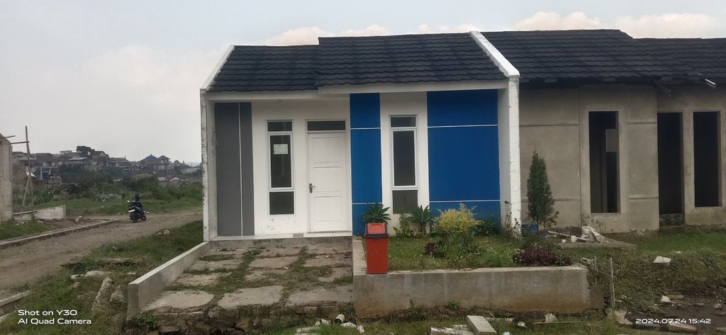 foto contoh rumah perumahan GRIYA ALAM PUNCAK