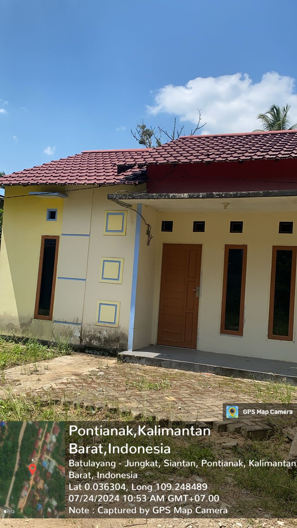 foto contoh rumah perumahan Pesona Wajok Residence