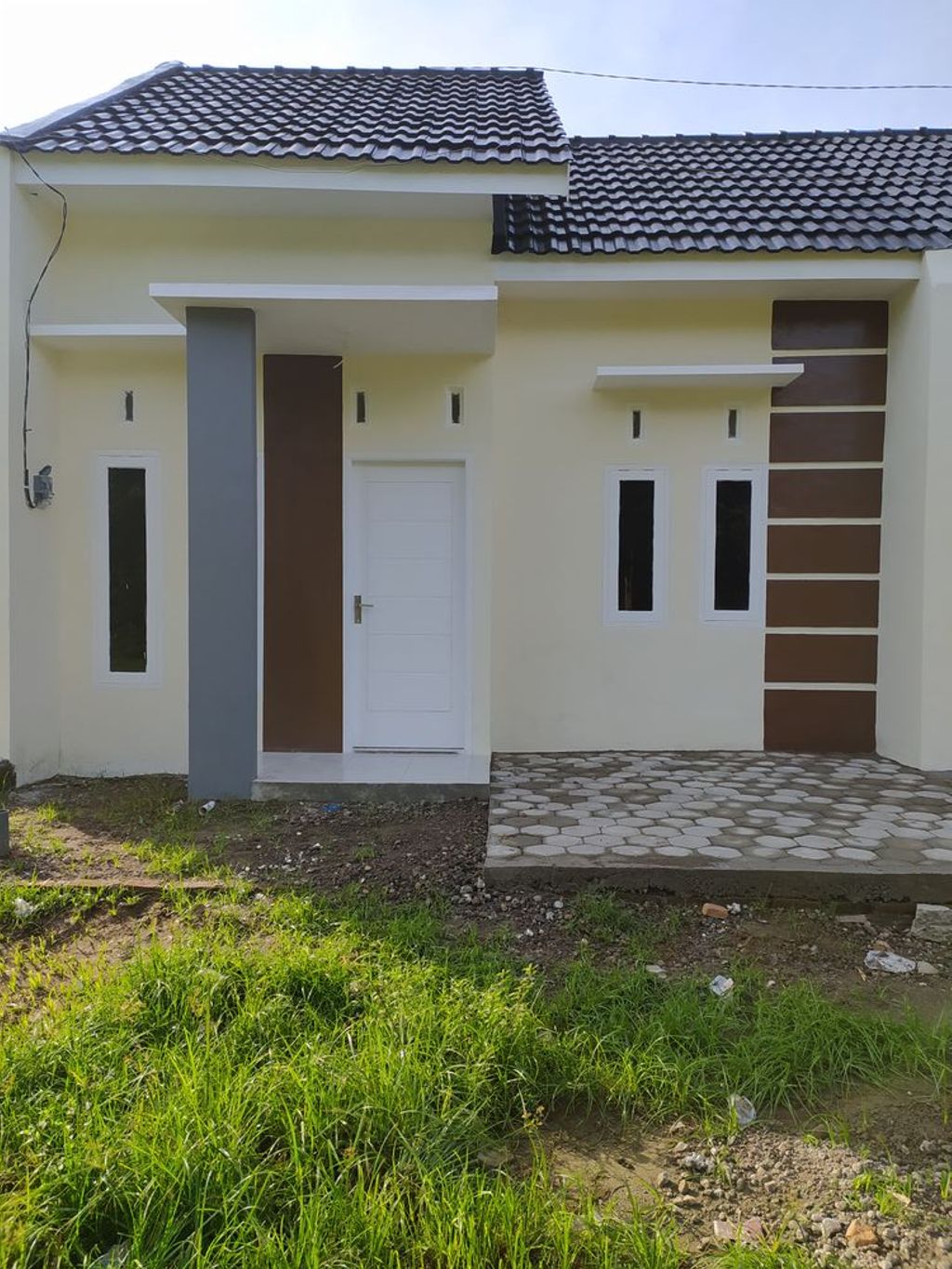foto tampak rumah tipe RUMAH SUBSIDI 2024 perumahan Permataasri