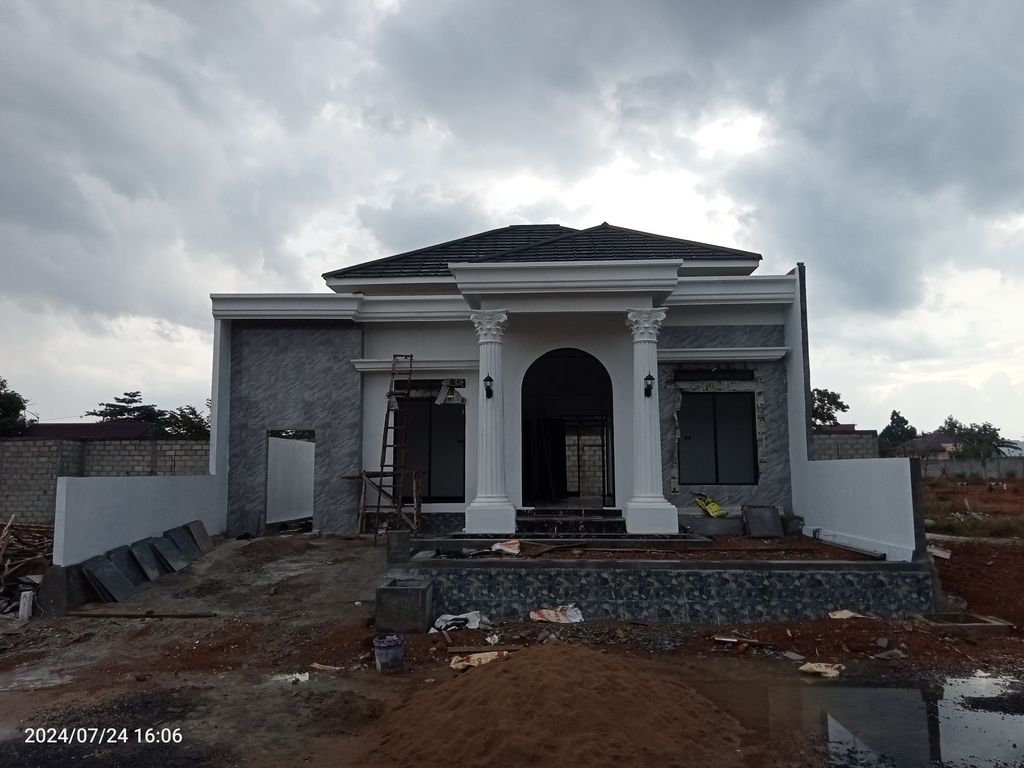 foto contoh rumah perumahan GRAND ASTORIA