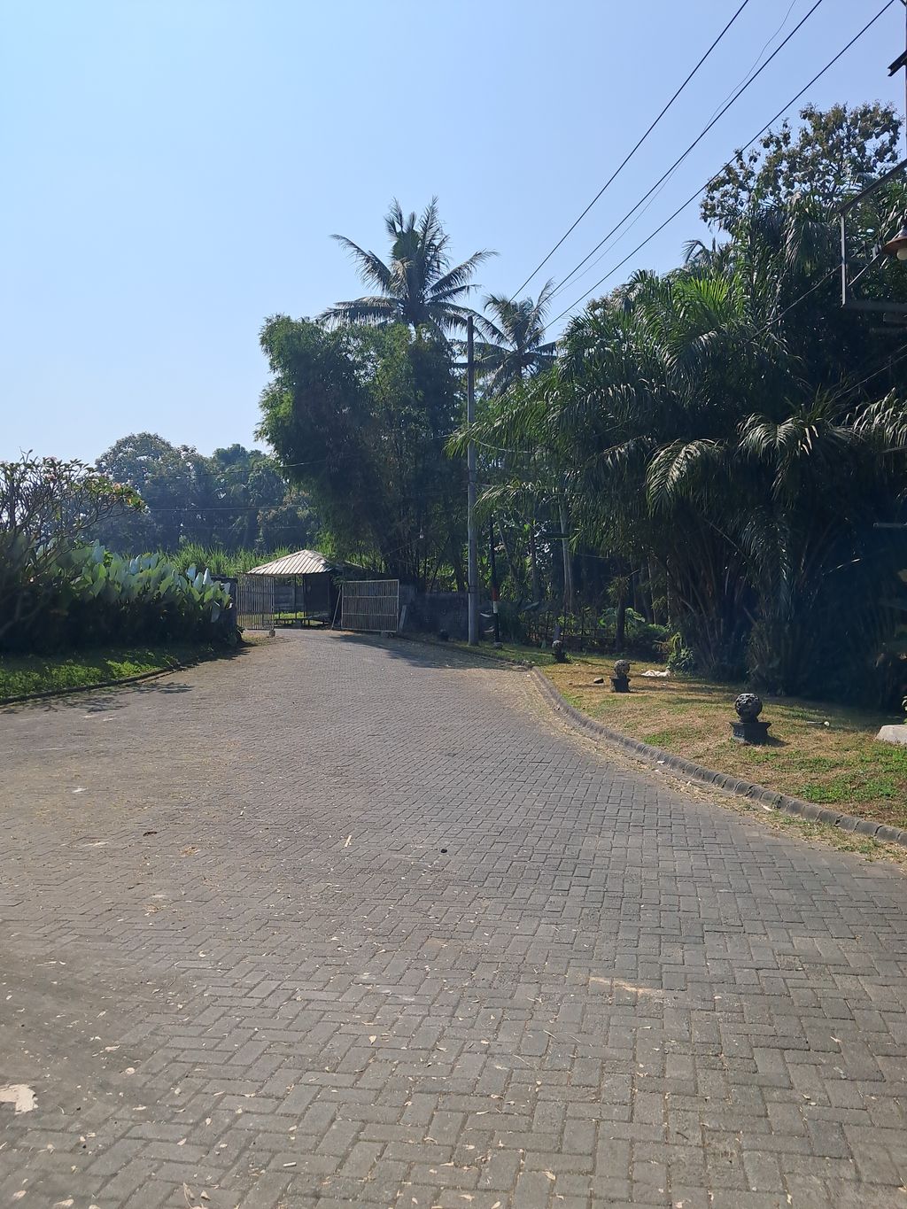 foto gerbang perumahan Kebonagung Residence