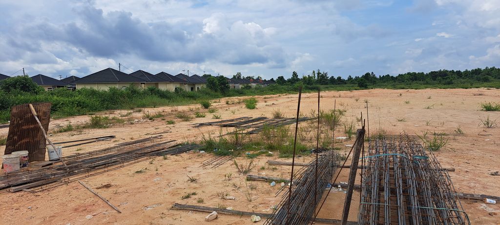 foto contoh rumah perumahan DEROFIZHA PERMATA MANUNGGAL TAHAP 2