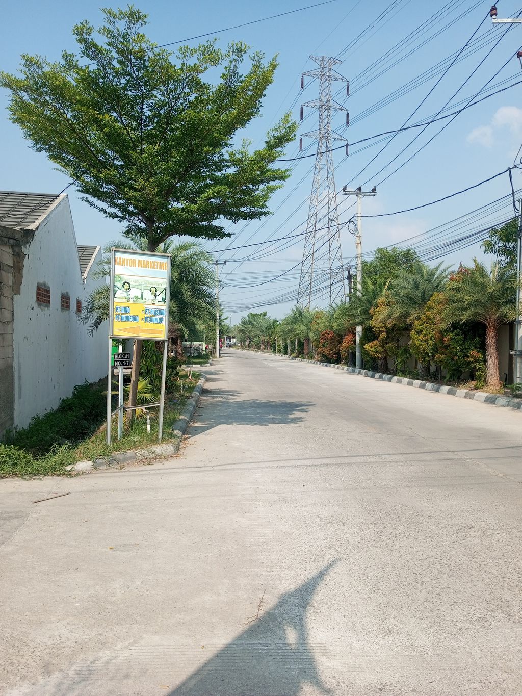 foto posisi tengah perumahan CARIU PERMAI RESIDENCE 3 TAHAP 4