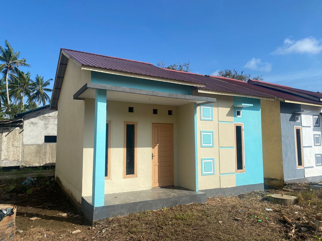 foto tampak rumah tipe 36 perumahan Pesona Wajok Residence