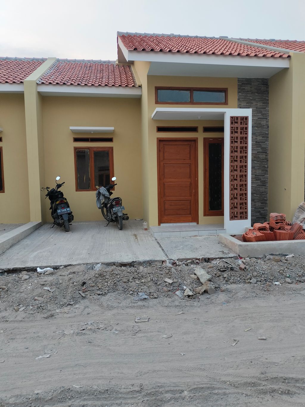 foto contoh rumah perumahan GRAND SULTAN SUKOWATI RESIDENCE