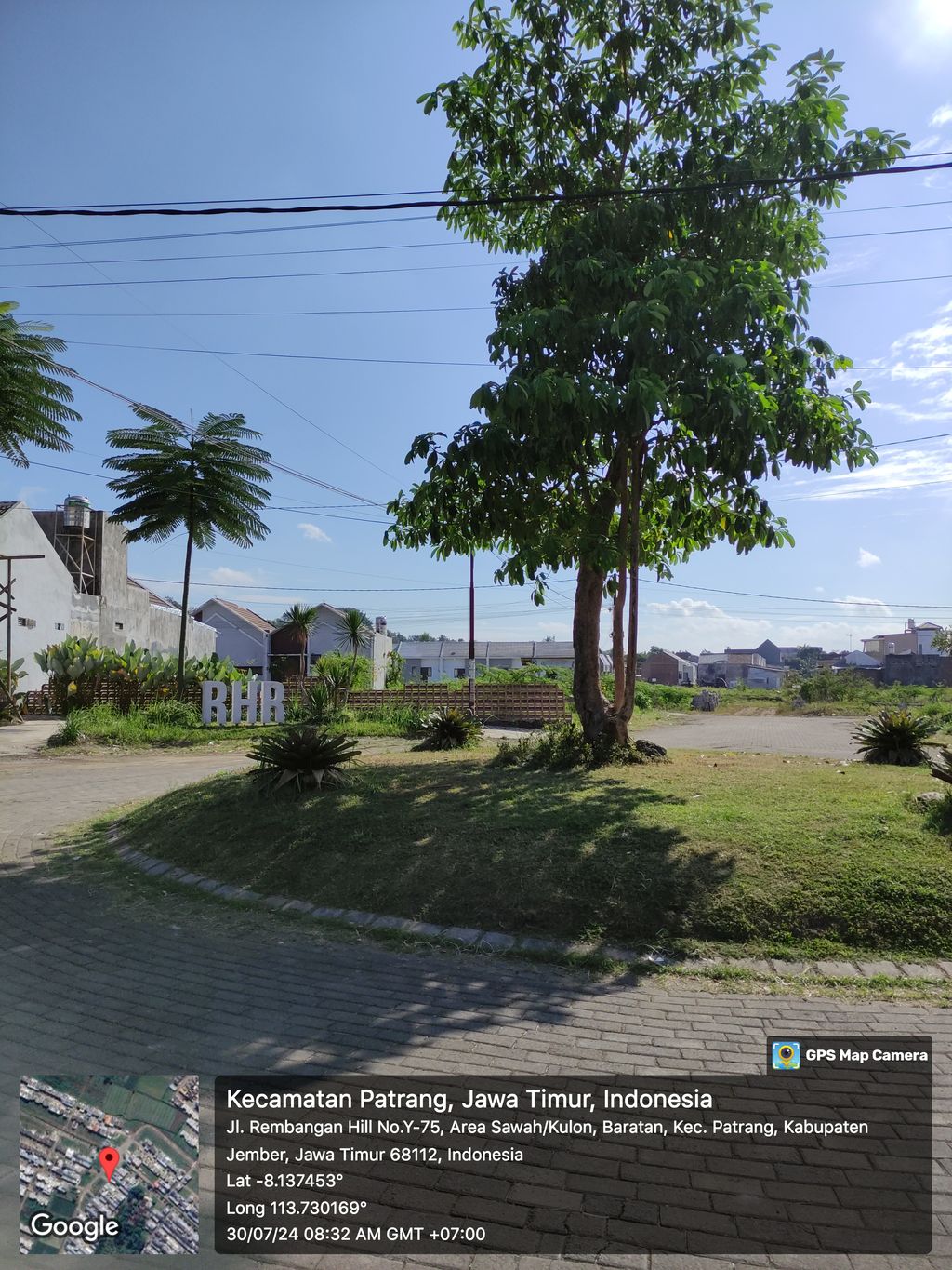 foto posisi tengah perumahan Rembangan Hill Residence 3