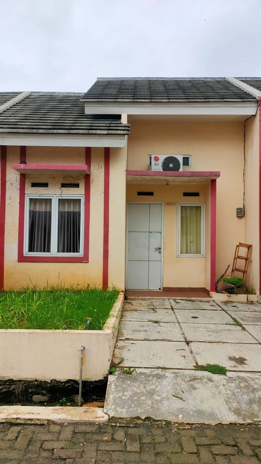 foto tampak rumah tipe 27/84 perumahan PAMULANG PARK RESIDENCE TAHAP 2