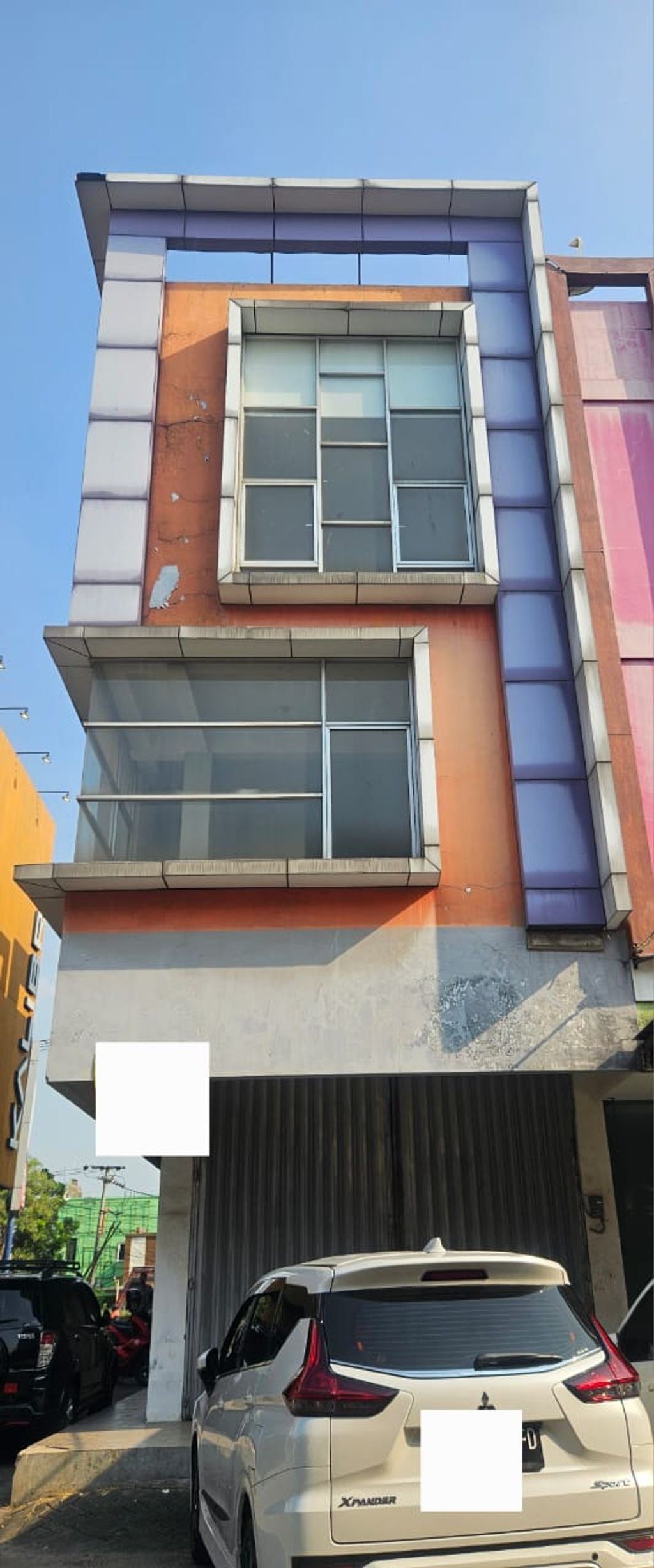 foto tampak rumah tipe RUKO 3 LANTAI 162 perumahan TAMBUN CITY