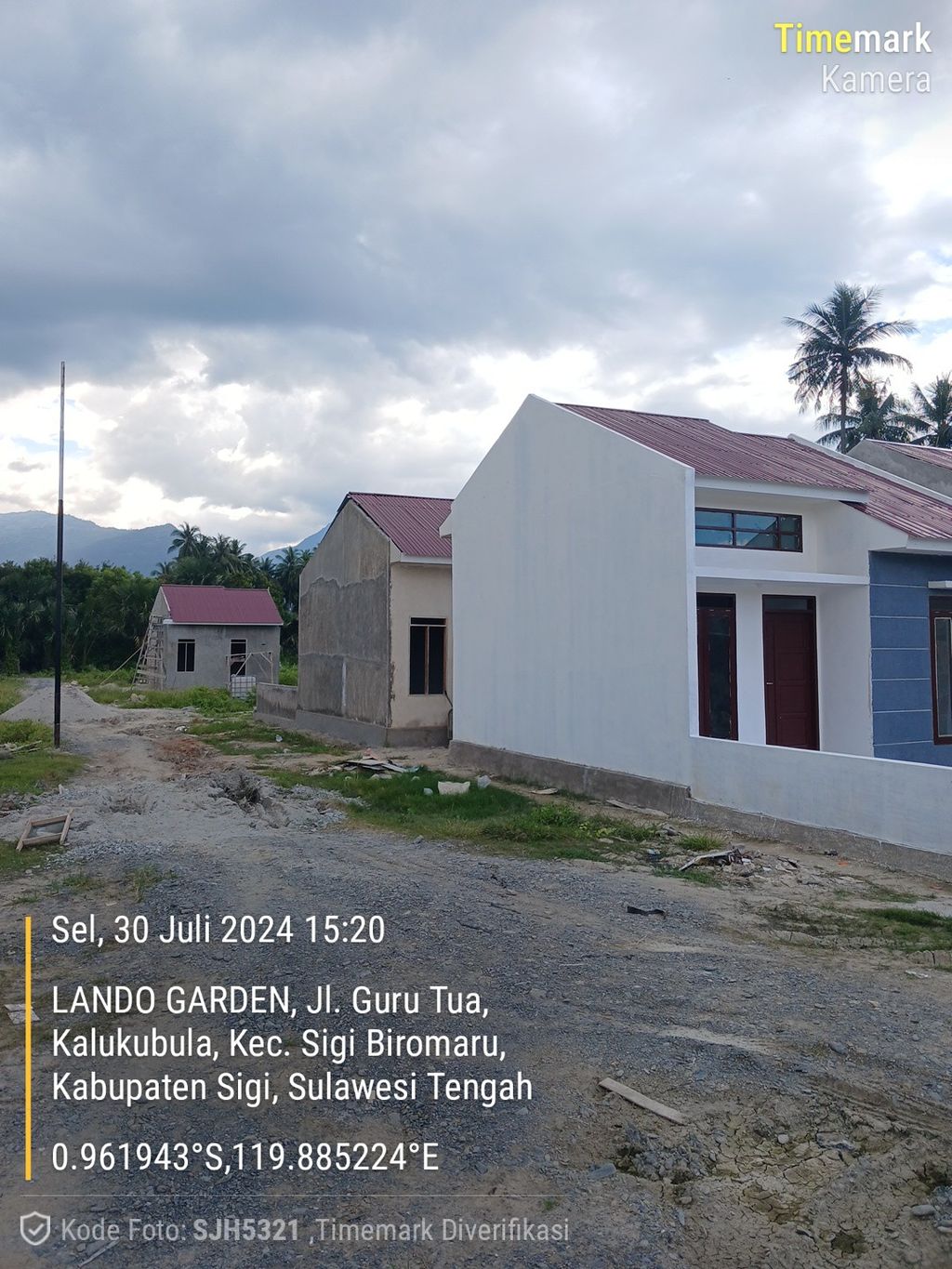 foto posisi tengah perumahan LANDO GARDEN