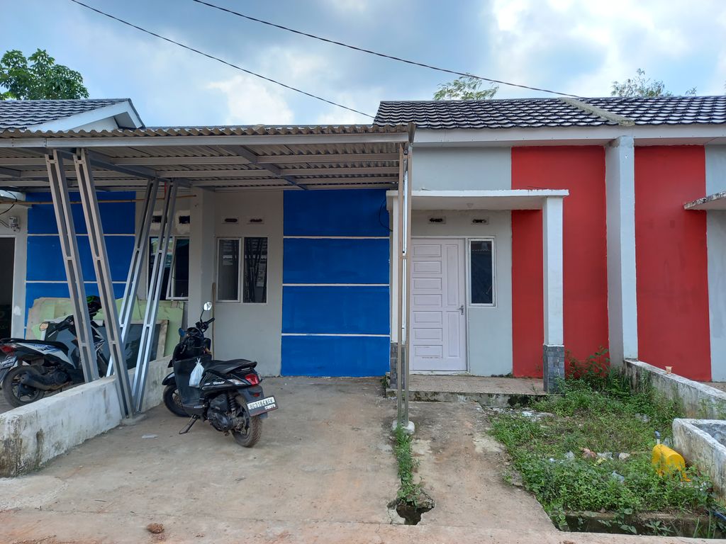 foto contoh rumah perumahan Kirana Trinit Park 2
