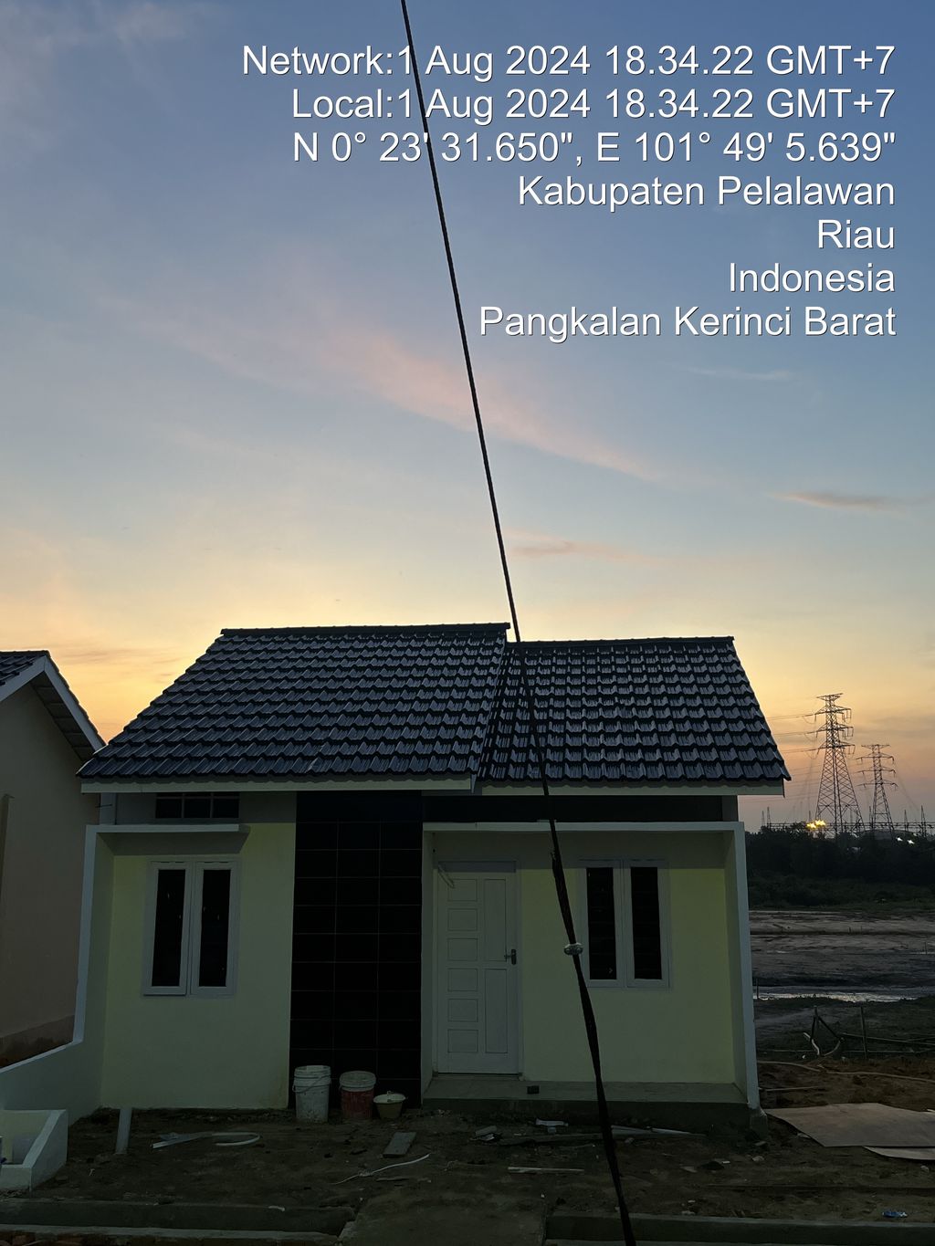 foto contoh rumah perumahan PALM INDAH