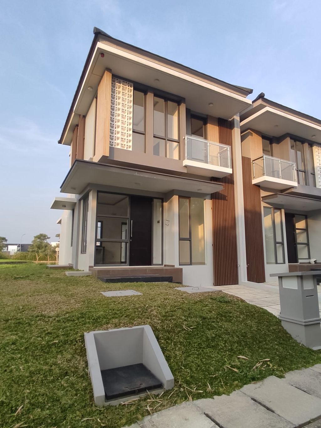 foto tampak rumah tipe JASMINE-D-8 perumahan Penta Garden