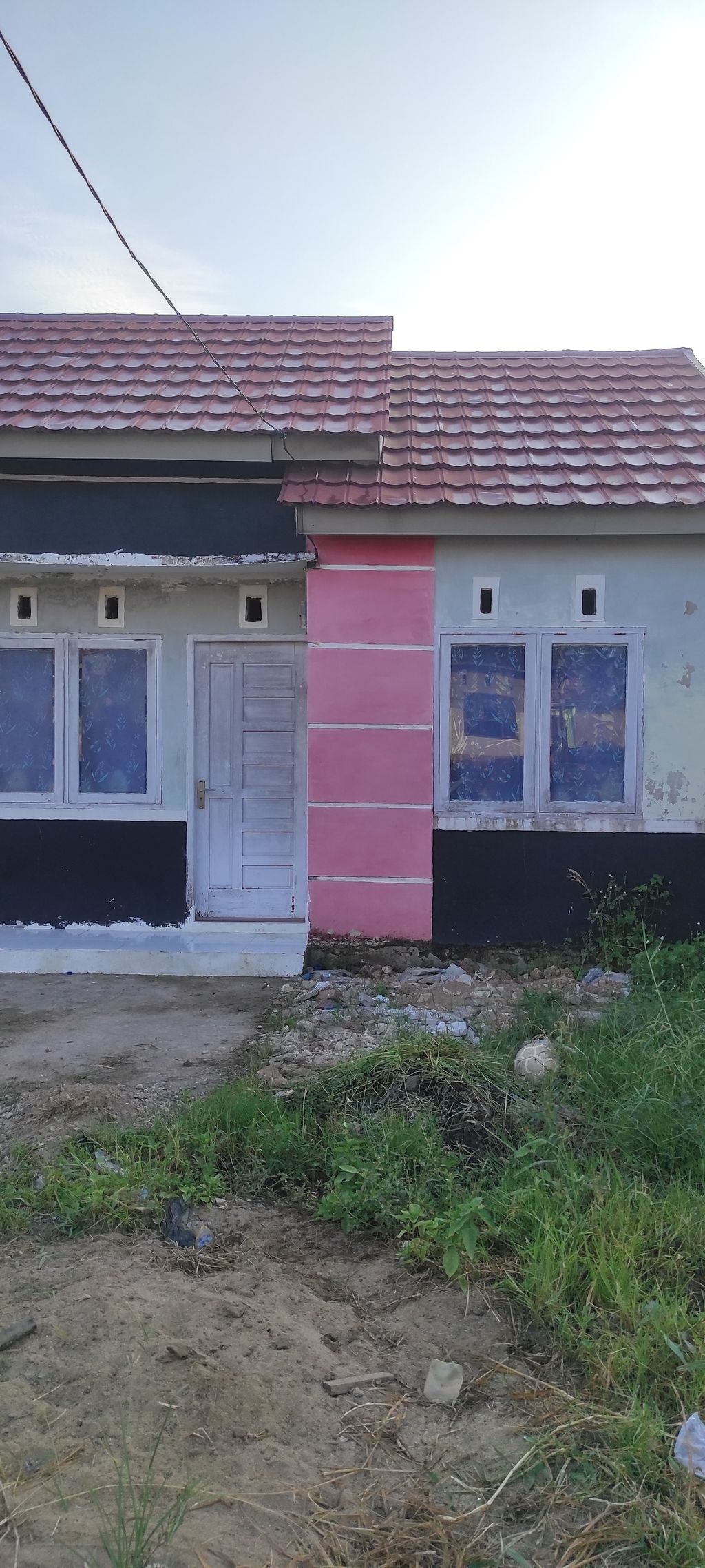 foto contoh rumah perumahan intan residence