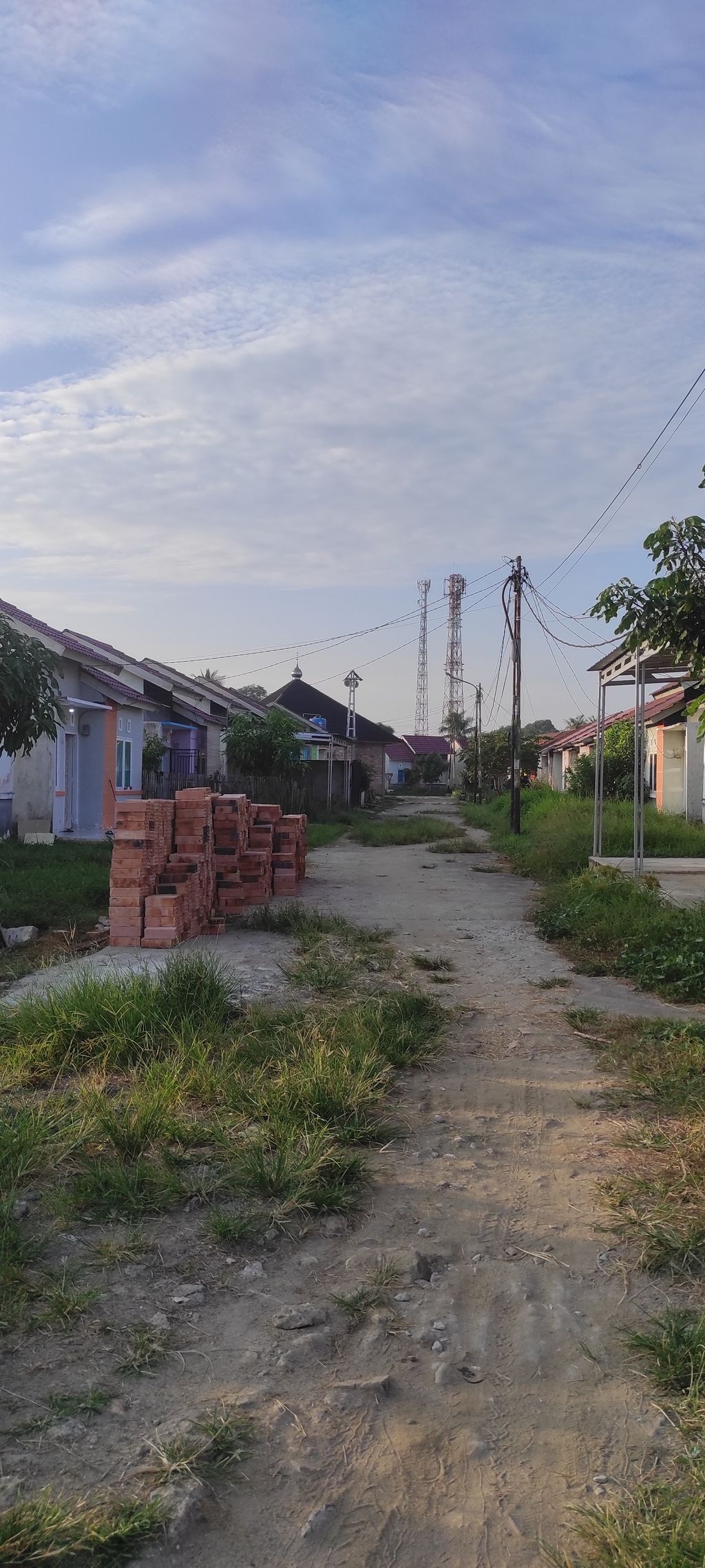 foto posisi tengah perumahan intan residence
